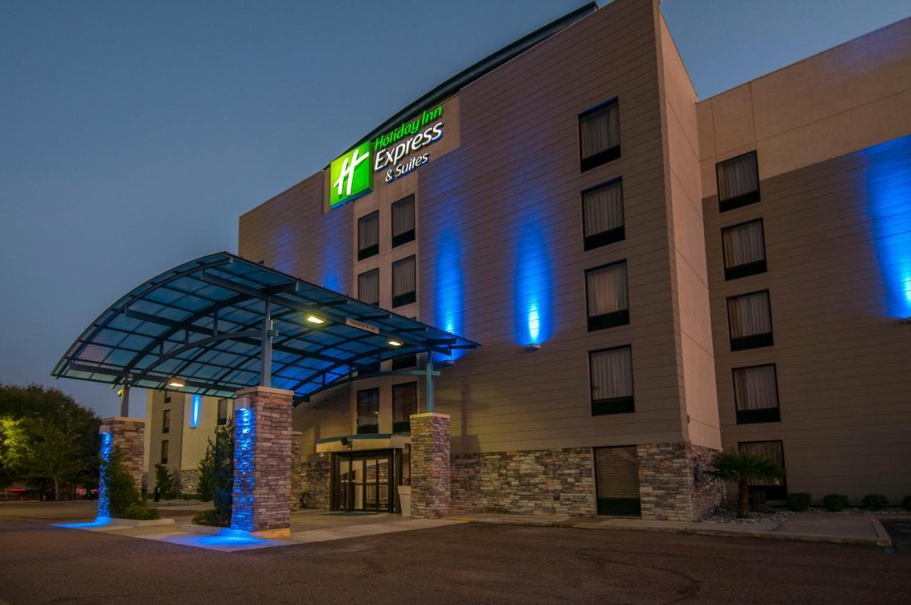 Holiday Inn Express & Suites Jackson Downtown - Coliseum, An Ihg Hotel Exterior photo